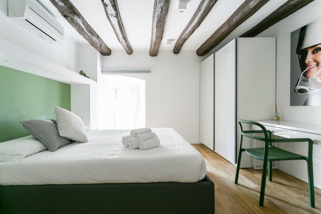 Milano Apartments Mortara ภายนอก รูปภาพ